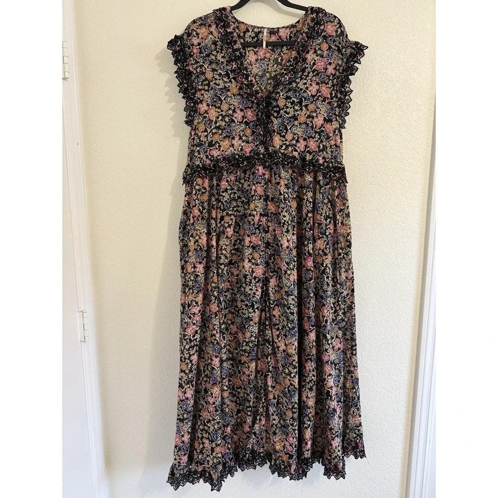 FREE PEOPLE Small Milania Floral Maxi Dress Dark Combo Boho Oversized Peasant